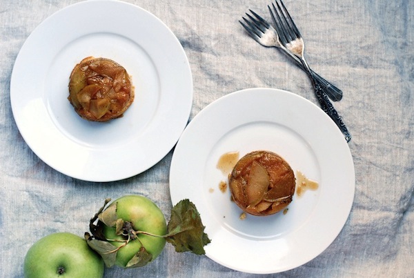 Apple upside-down cake recipe, via brooklynsupper.net; © Brooklyn Supper 2012, all rights reserved