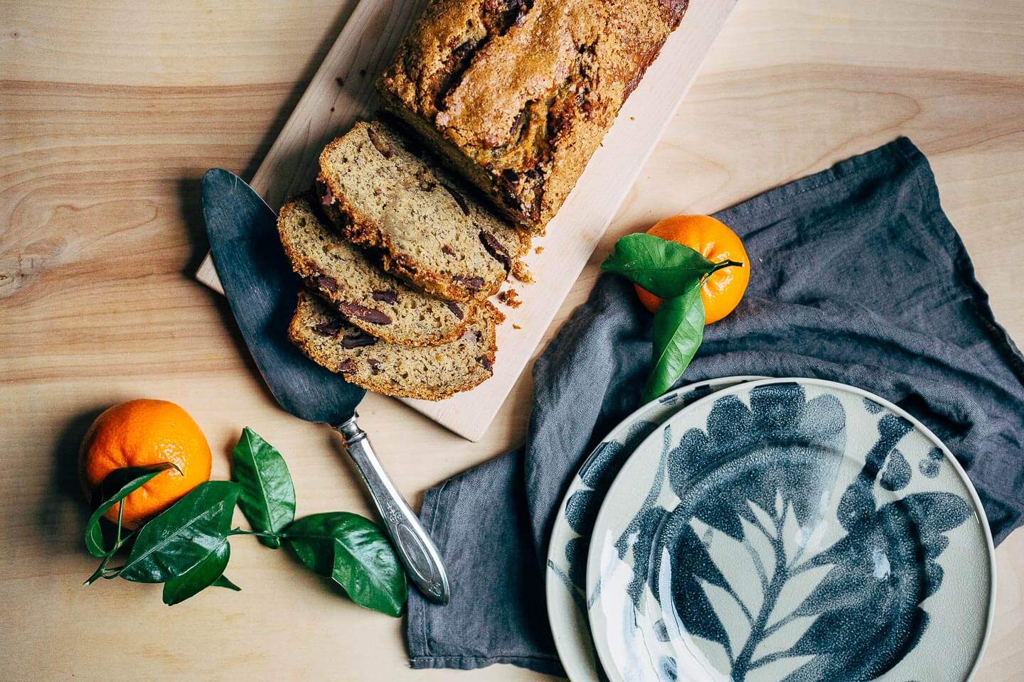 chocolate chip banana bread // brooklyn supper