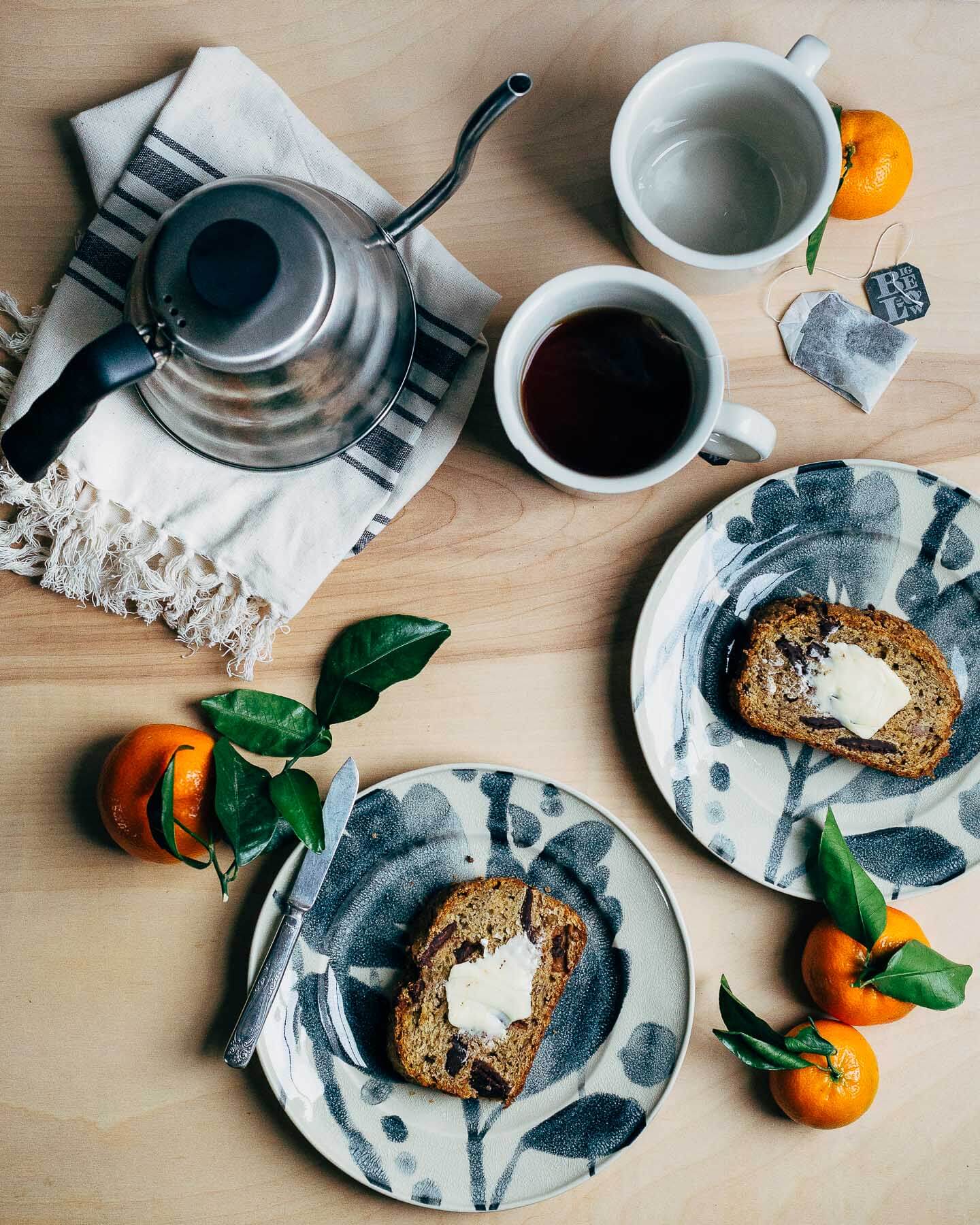 chocolate chip banana bread // brooklyn supper