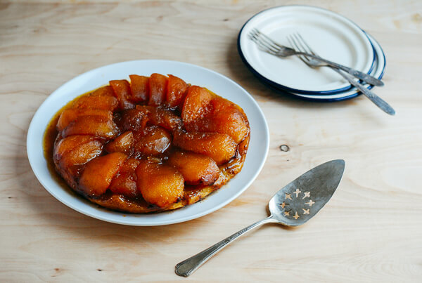 Plated tarte tatin, ready to serve. 