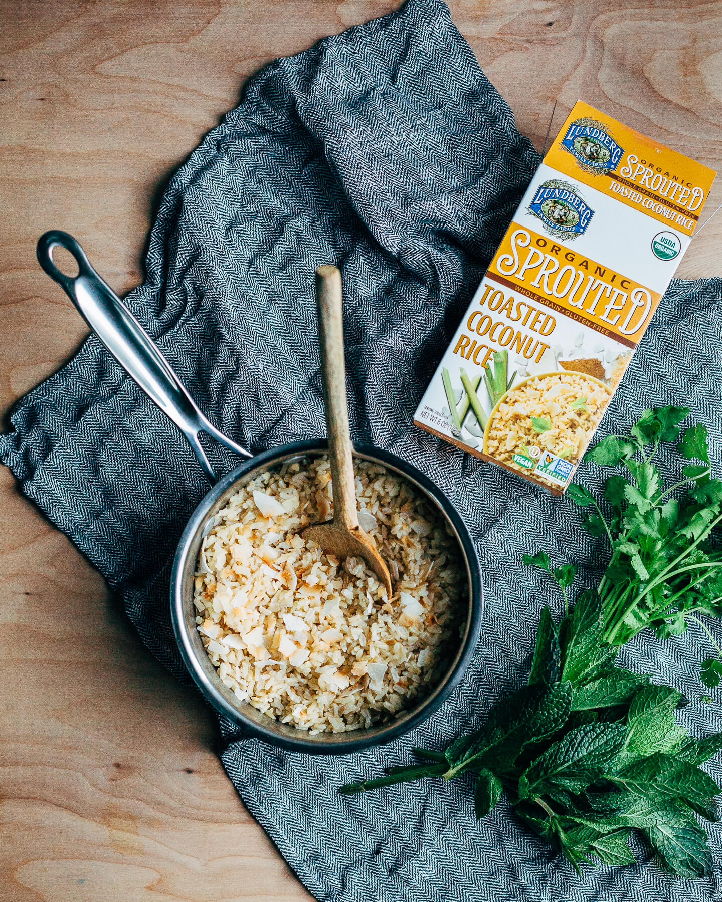 thai-style coconut milk and shrimp curry // brooklyn supper