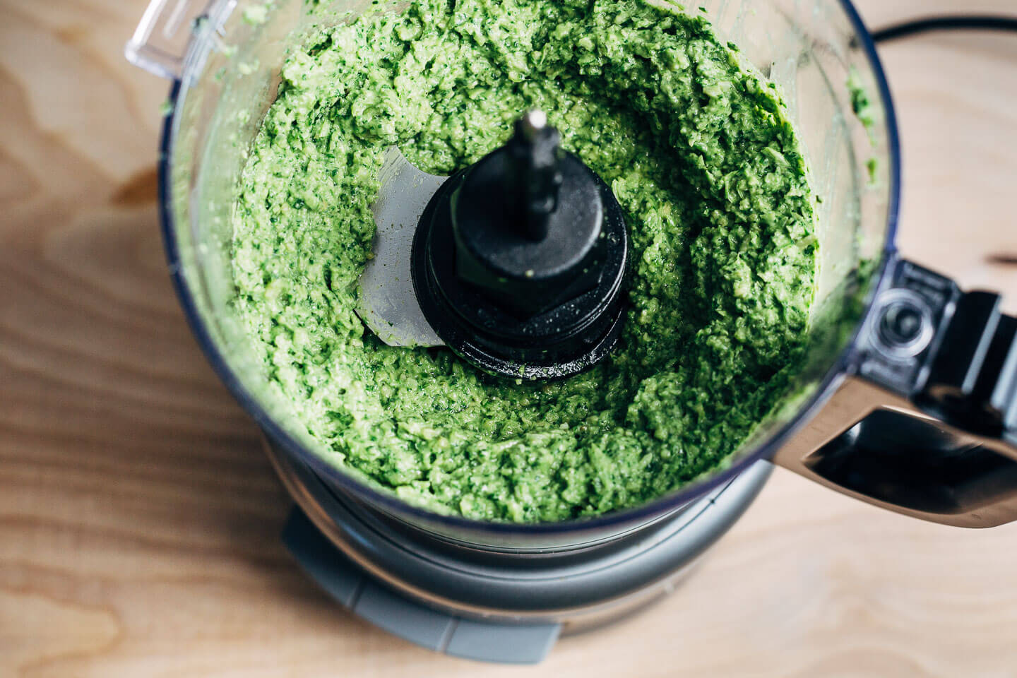 Green garlic pesto