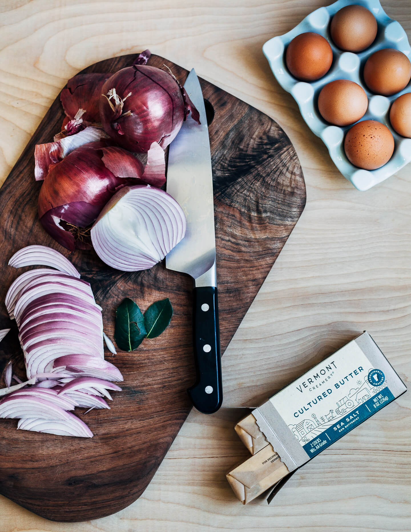 Making red onion jam